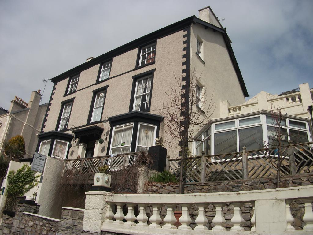 The Chelsea Bed & Breakfast Ландъндо Екстериор снимка
