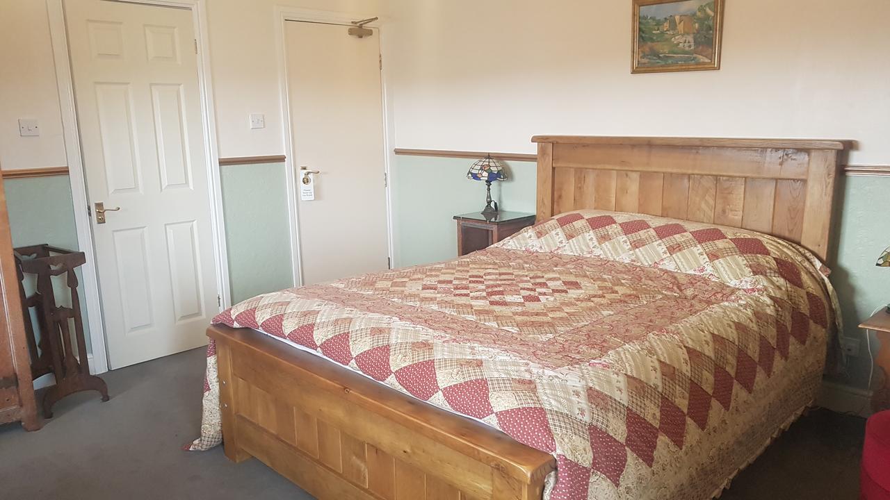 The Chelsea Bed & Breakfast Ландъндо Екстериор снимка