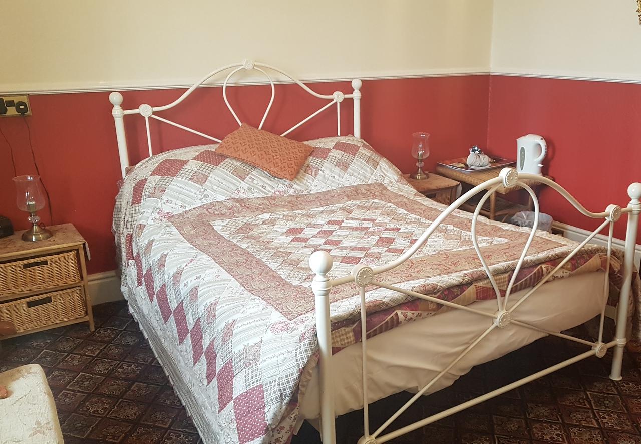 The Chelsea Bed & Breakfast Ландъндо Екстериор снимка